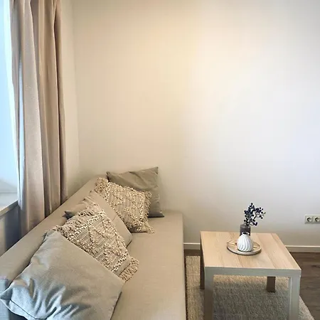 Ferienwohnung Bergzeit شقة انزل